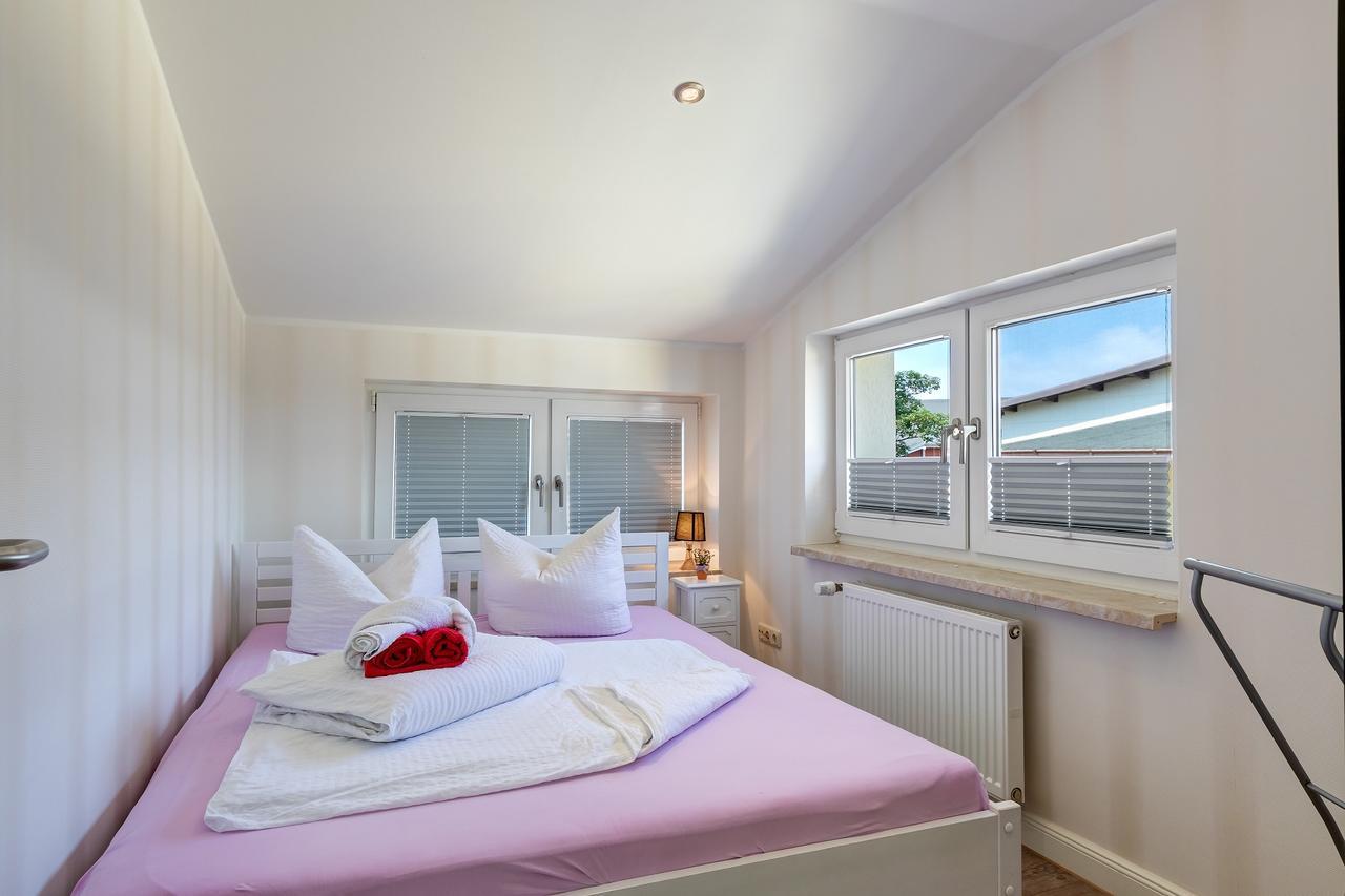 Zum Ostseestrand Apartment *